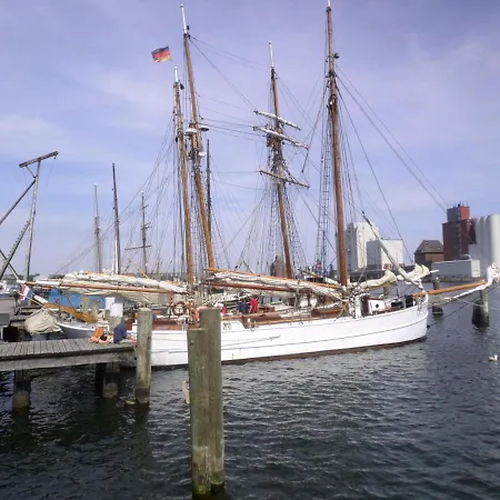 Apartman Altstadtwohnung - Am Hafen