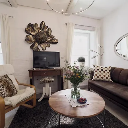 Apartman Altstadtwohnung - Am Hafen *